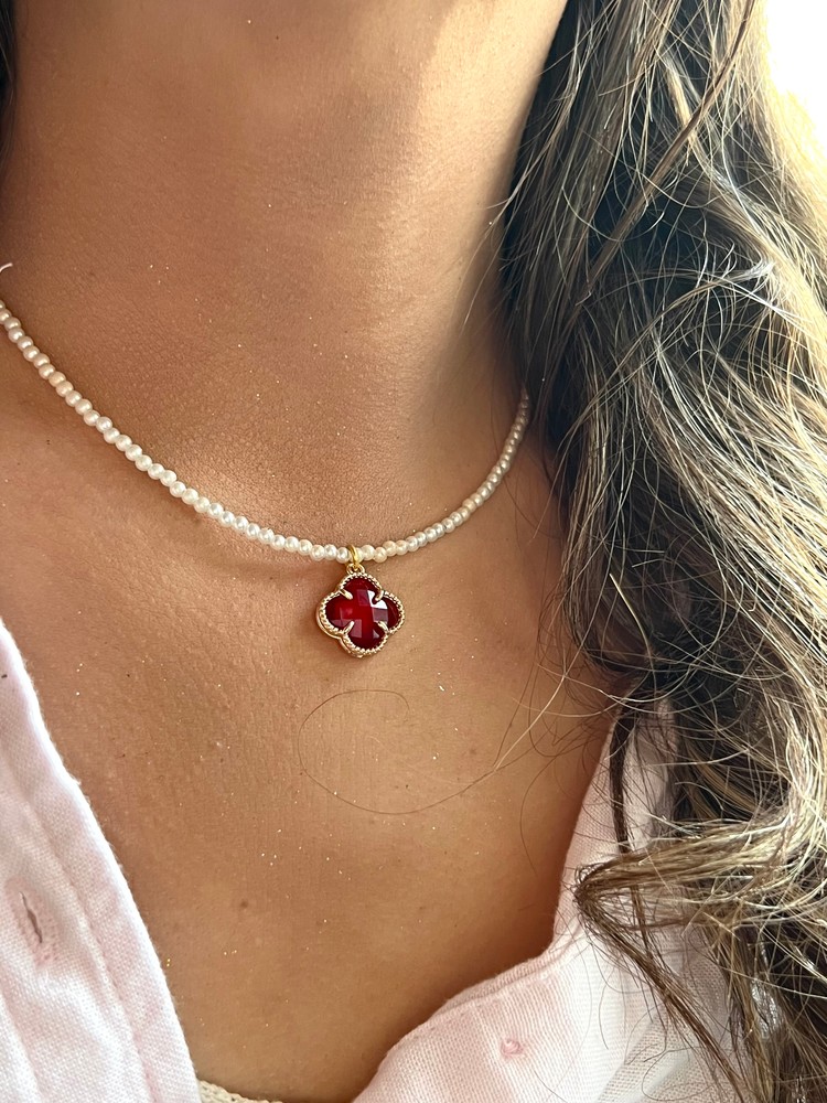 Κολιέ Μαργαριταρένιο με Τριφύλλι