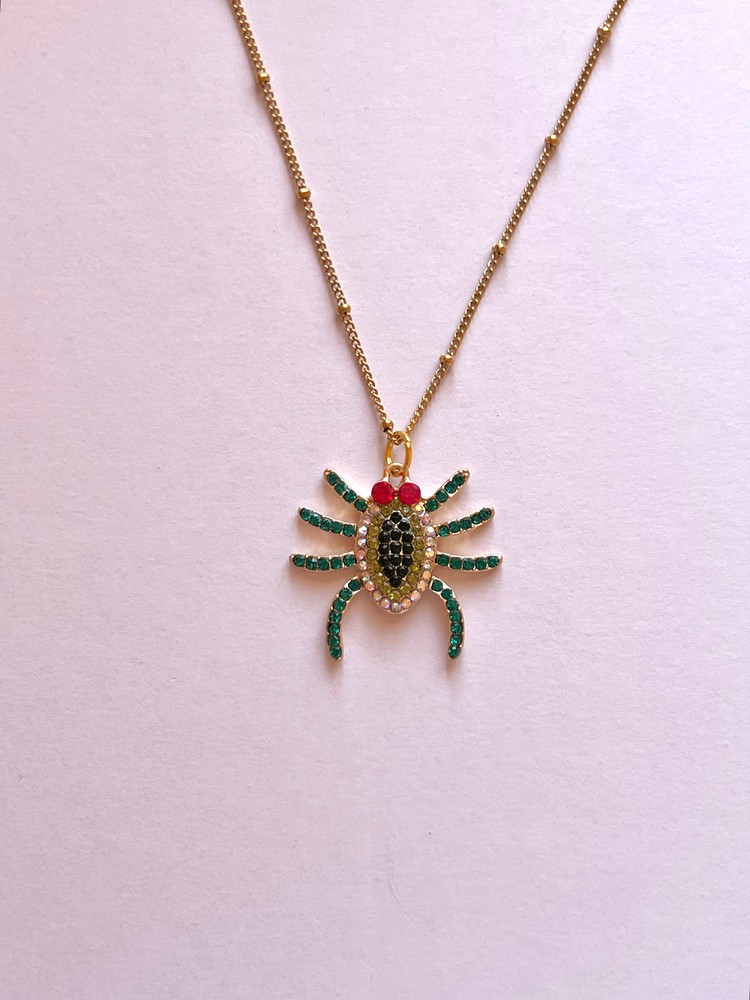 Κολιέ Statement “Emerald Scarab”