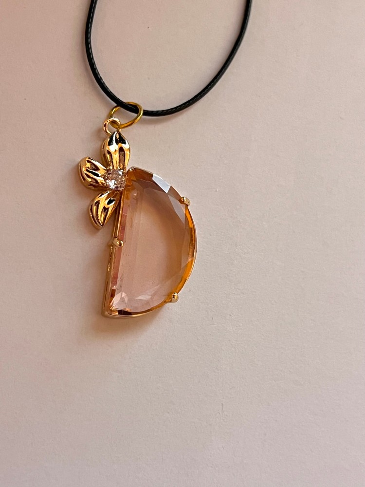 Κολιέ με Μενταγιόν “Golden Sunset Half-Moon”