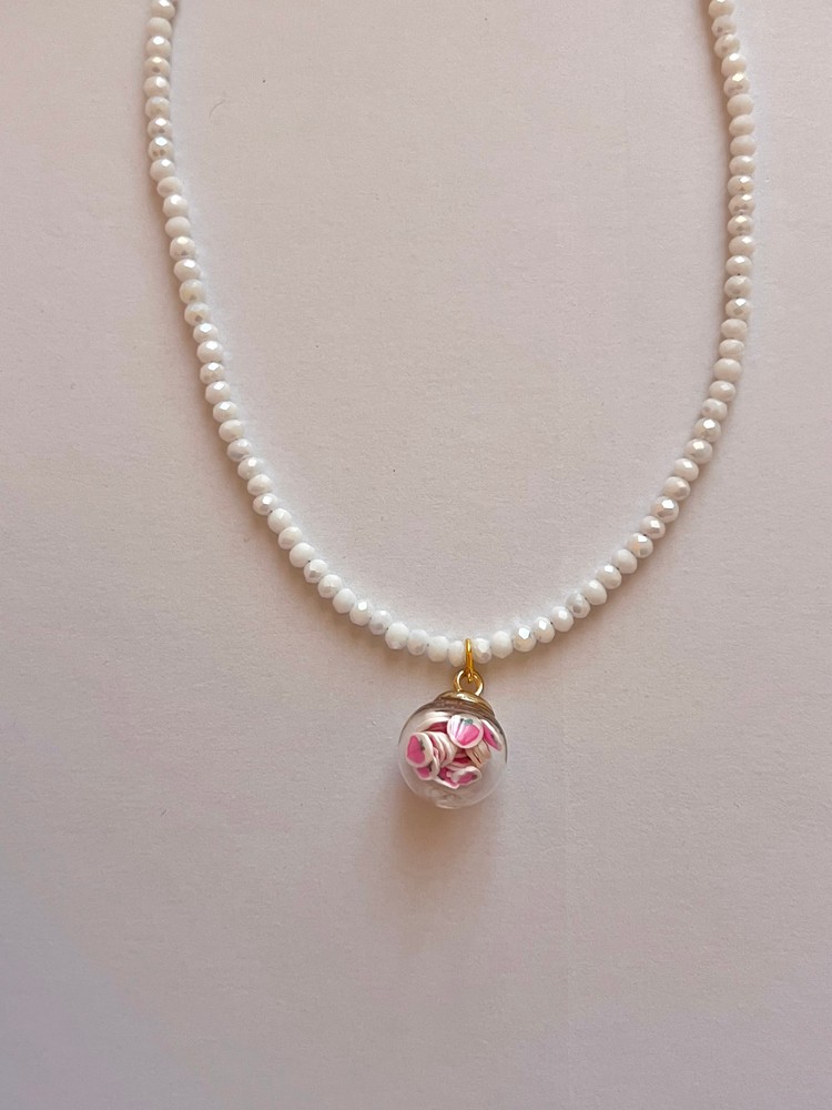 Κολιέ “Blossom Charm” με Χάντρες