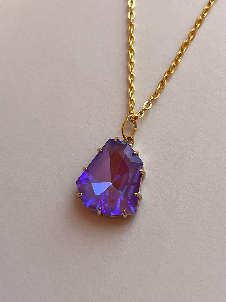 Κολιέ Statement “Amethyst Prism”