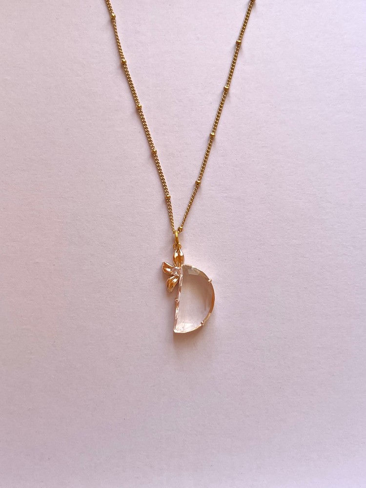 Κολιέ με Μενταγιόν “Golden Whisper”