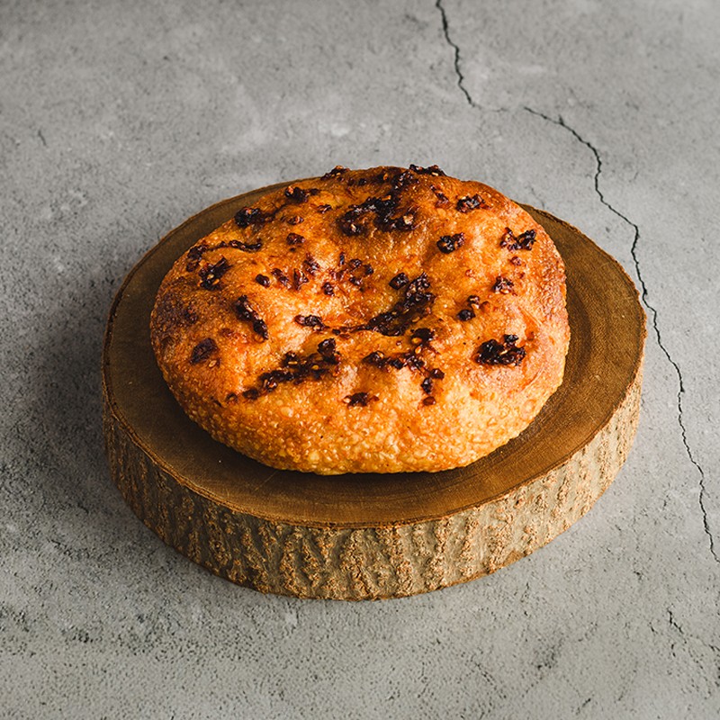 Chili Oil Focaccia - فوكاشيا زيت الفلفل