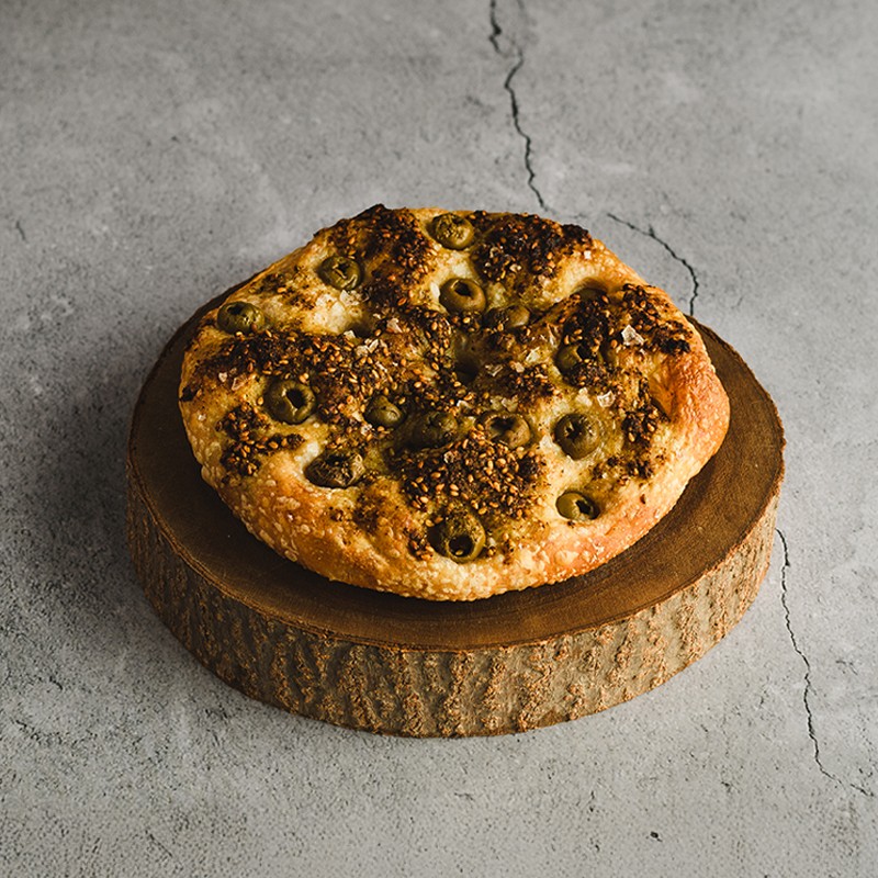 Olive Za’atar Focaccia - فوكاشيا الزيتون والزعتر