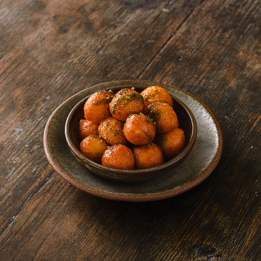 Matcha Gaimat لقيمات الماتشا